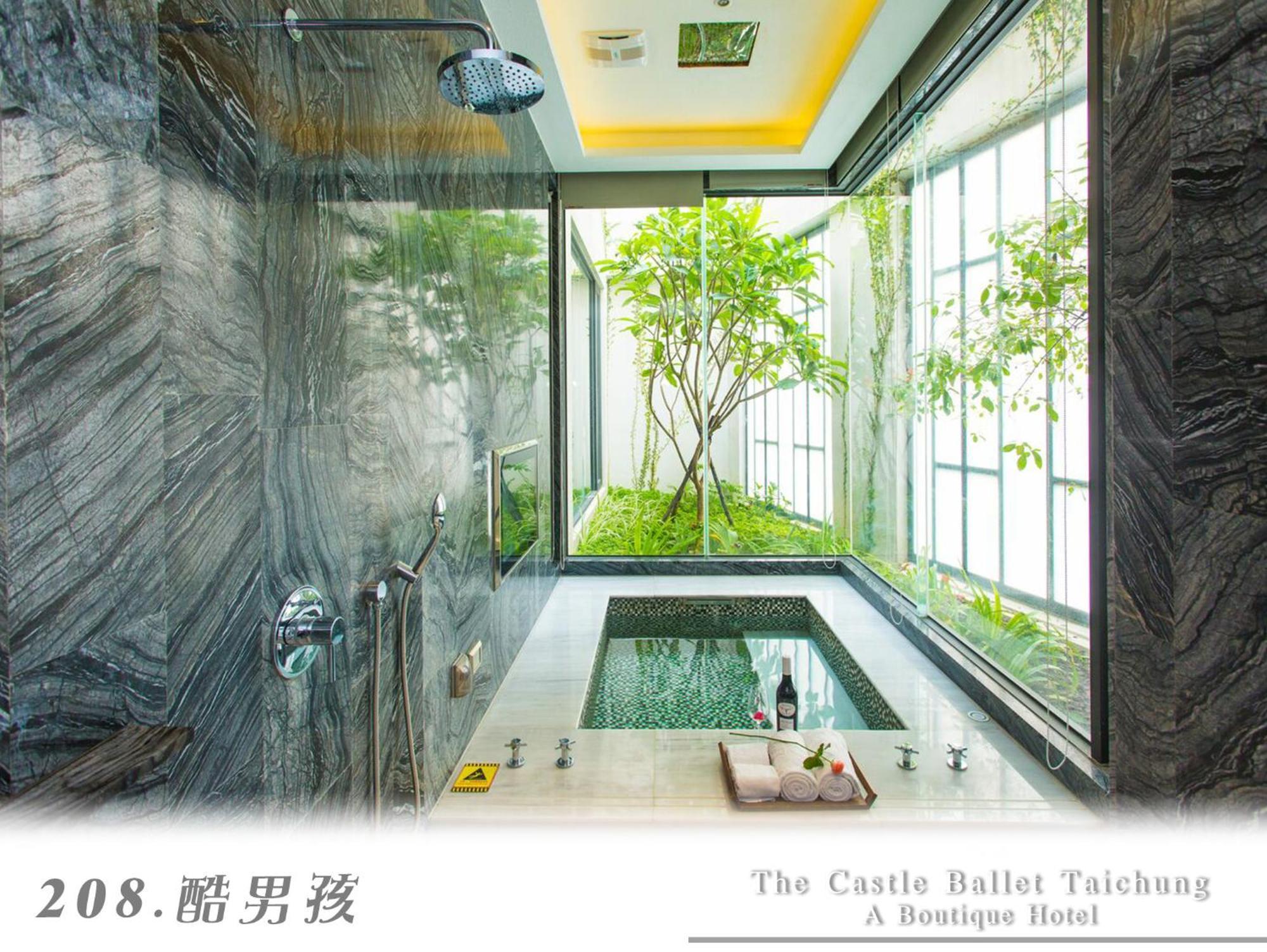 วิลลา บัลเลต์  Hotel ไถจง ภายนอก รูปภาพ