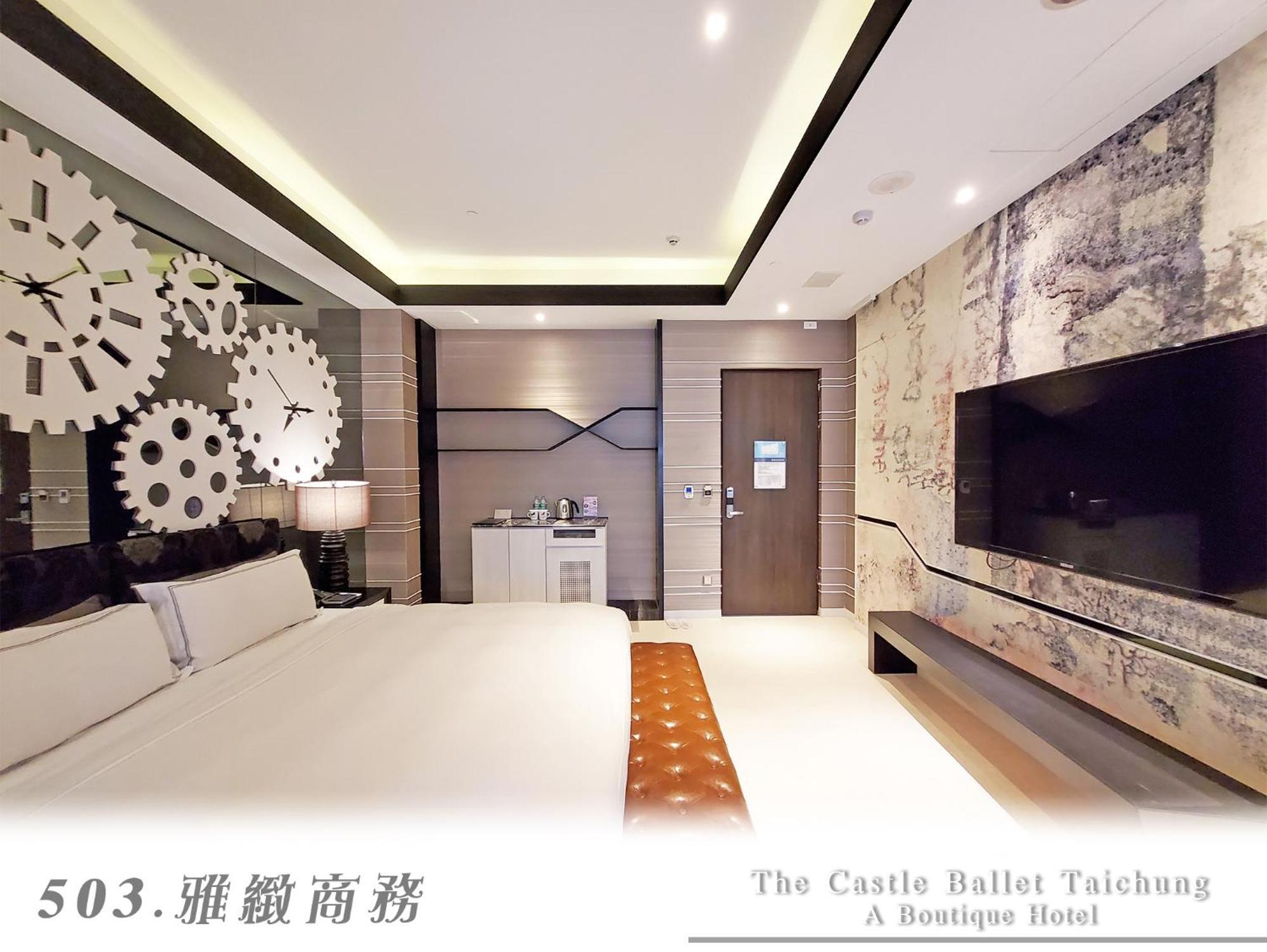 วิลลา บัลเลต์  Hotel ไถจง ภายนอก รูปภาพ