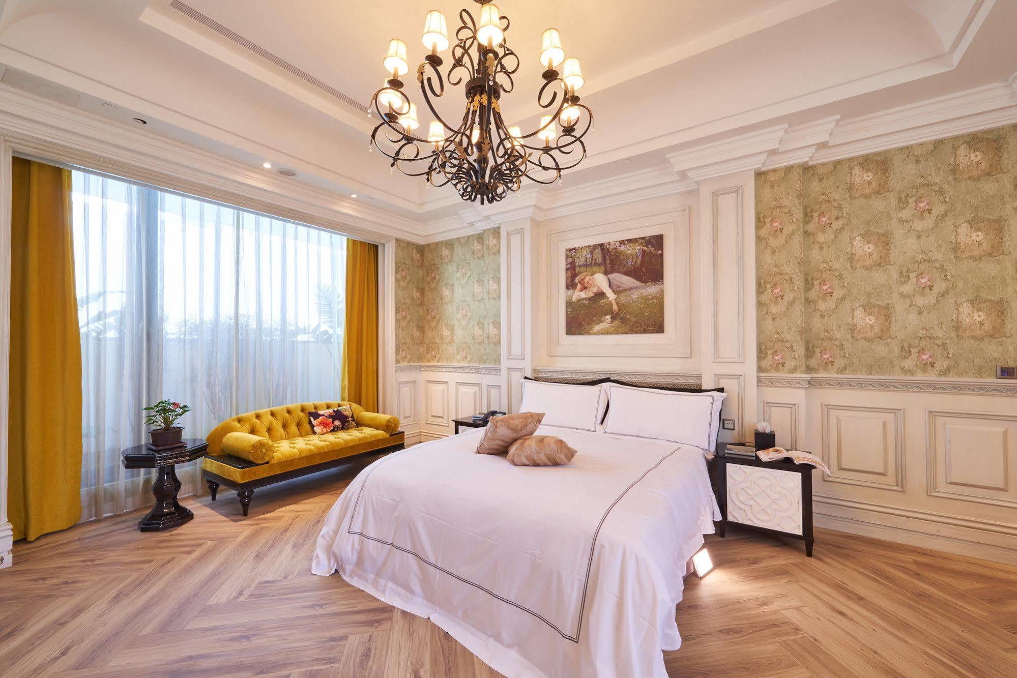 วิลลา บัลเลต์  Hotel ไถจง ภายนอก รูปภาพ
